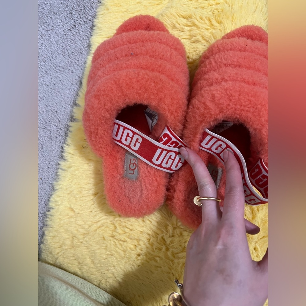 Ugg
